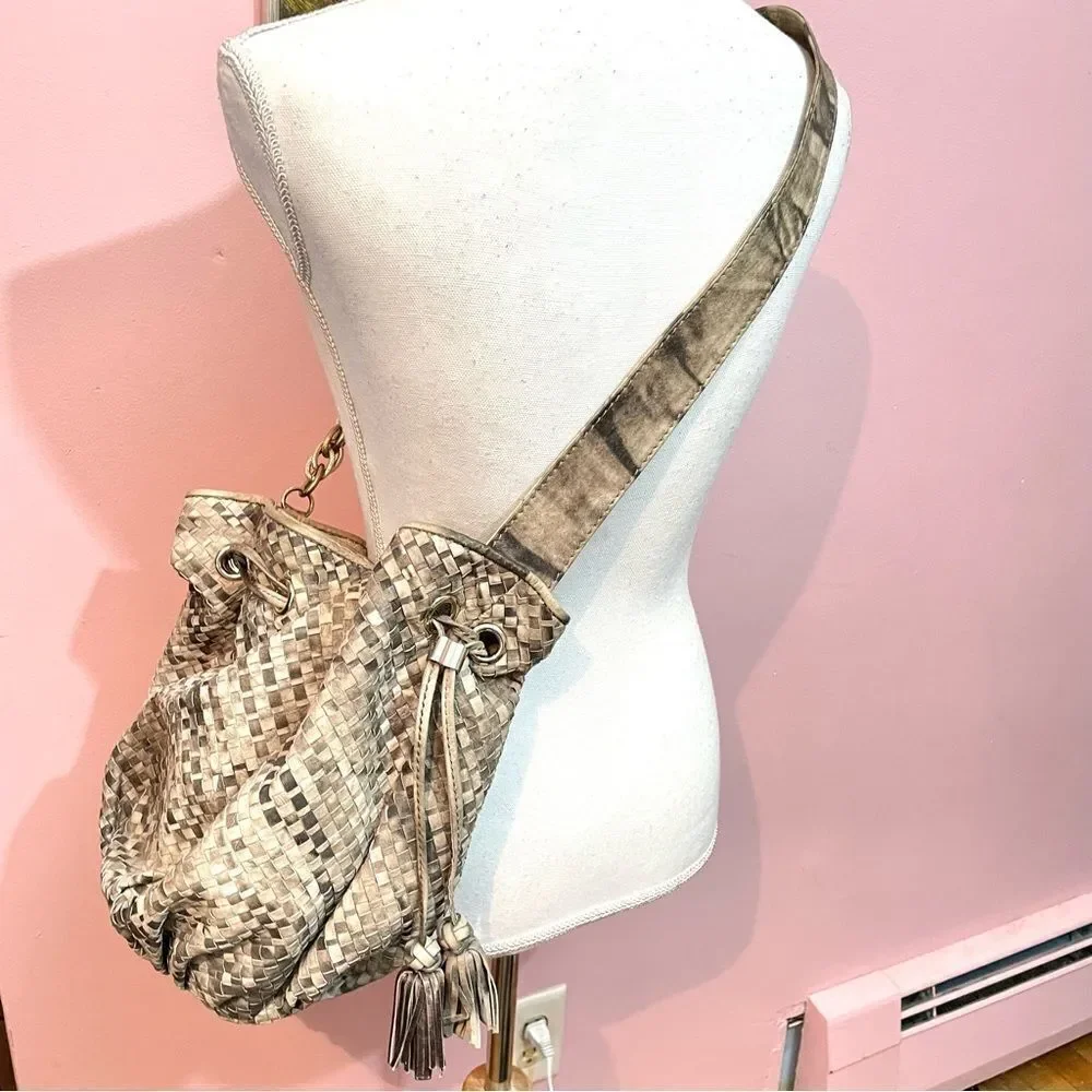 Elliott Lucca Snakeskin Embossed Leather Weave Bucket Hobo Shoulder Purse